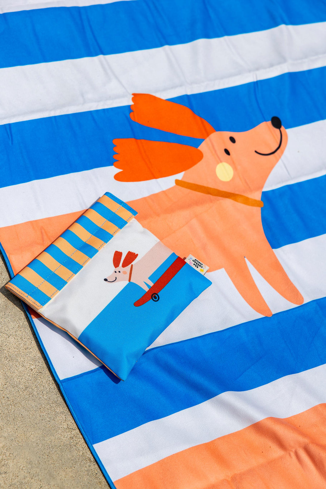 <tc>Toalla de microfibra WOOF GANG</tc>