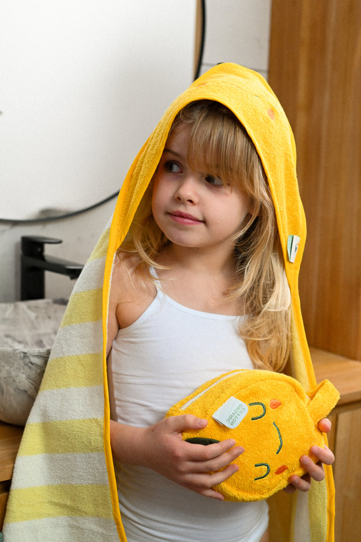 <tc>Fruit shaped Toiletry Bag LOLA LEMON</tc>